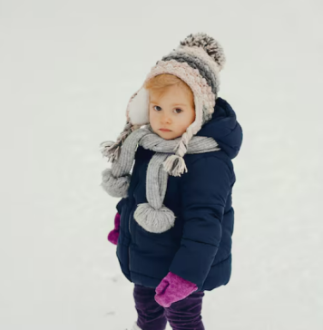 Как выбрать зимний комбинезон для мальчика: тепло и комфорт в холодную погоду