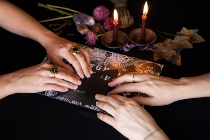 Гадание по ладони онлайн: лучшие решения