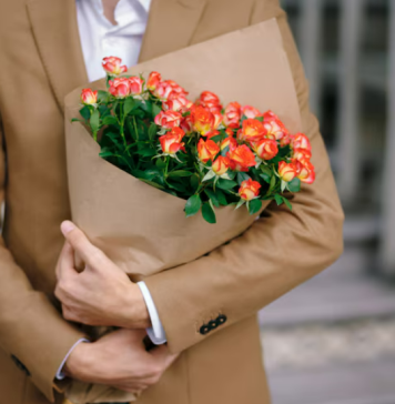 Букет с доставкой: искусство дарить эмоции вовремя