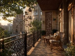 Установка рольставней на балкон превращает обычное пространство в комфортную зону отдыха