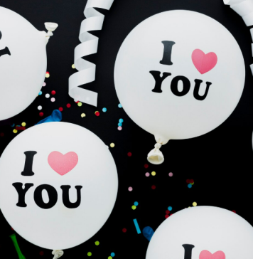 Онлайн-печать наклеек: современное решение для бизнеса и творчества