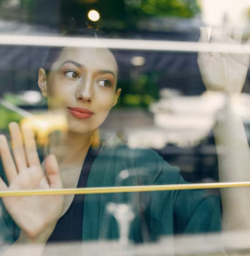 Роль прозрачных поверхностей в городской среде