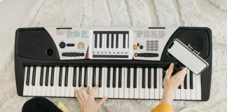 Чем отличается цифровое пианино от синтезатора