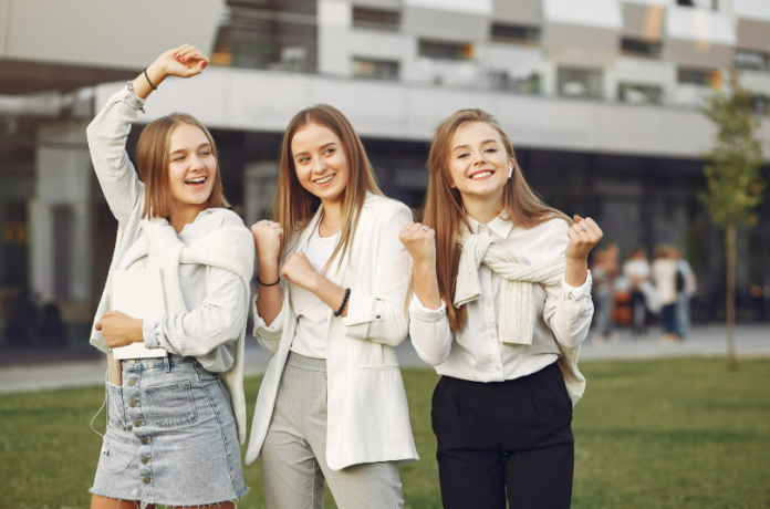 Выпускной в 9 классе: организация торжества и полезные детали