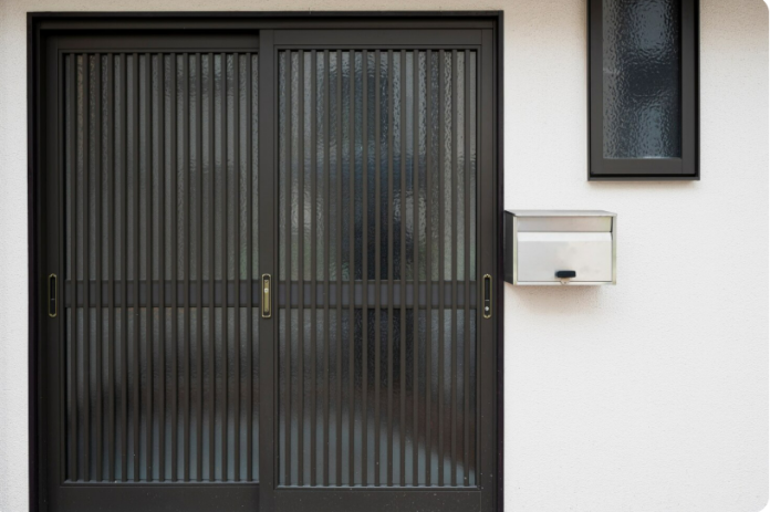 Металлические изделия: двери, ворота и конструкции, которые служат веками