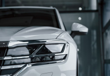 ROX 01 REEV: Внедорожник класса премиум, где мощь встречает изысканность