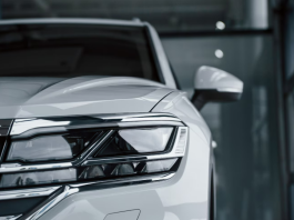 ROX 01 REEV: Внедорожник класса премиум, где мощь встречает изысканность