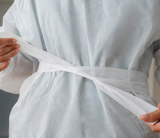 Производство одноразовой одежды и технических тканей: особенности и преимущества