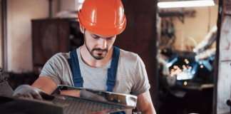 Завод металлических изделий: где сталь становится частью архитектуры