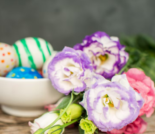 Воскресение в цвете: почему пасхальные букеты становятся главным украшением весны
